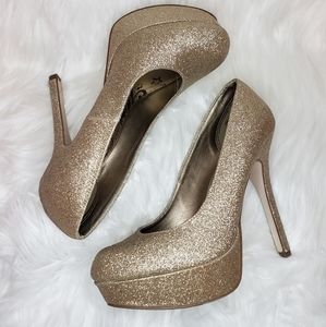 Gorgeous Gold Glitter HIGH Heels